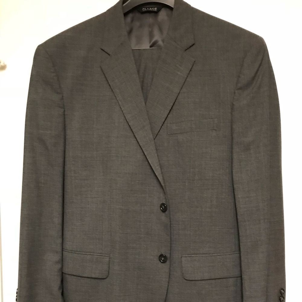 Jos a Bank Executive suit 46R / Gray. Brand New